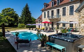 Le 49 Cote Parc & Spa